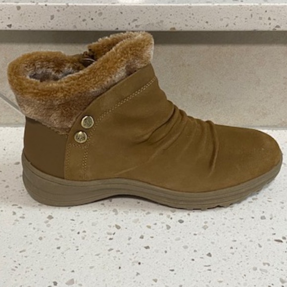 Baretraps Faux Fur Leather Boots Size 8.5 - Picture 3 of 11